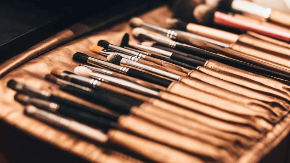 Pinceau de maquillage en gros plan